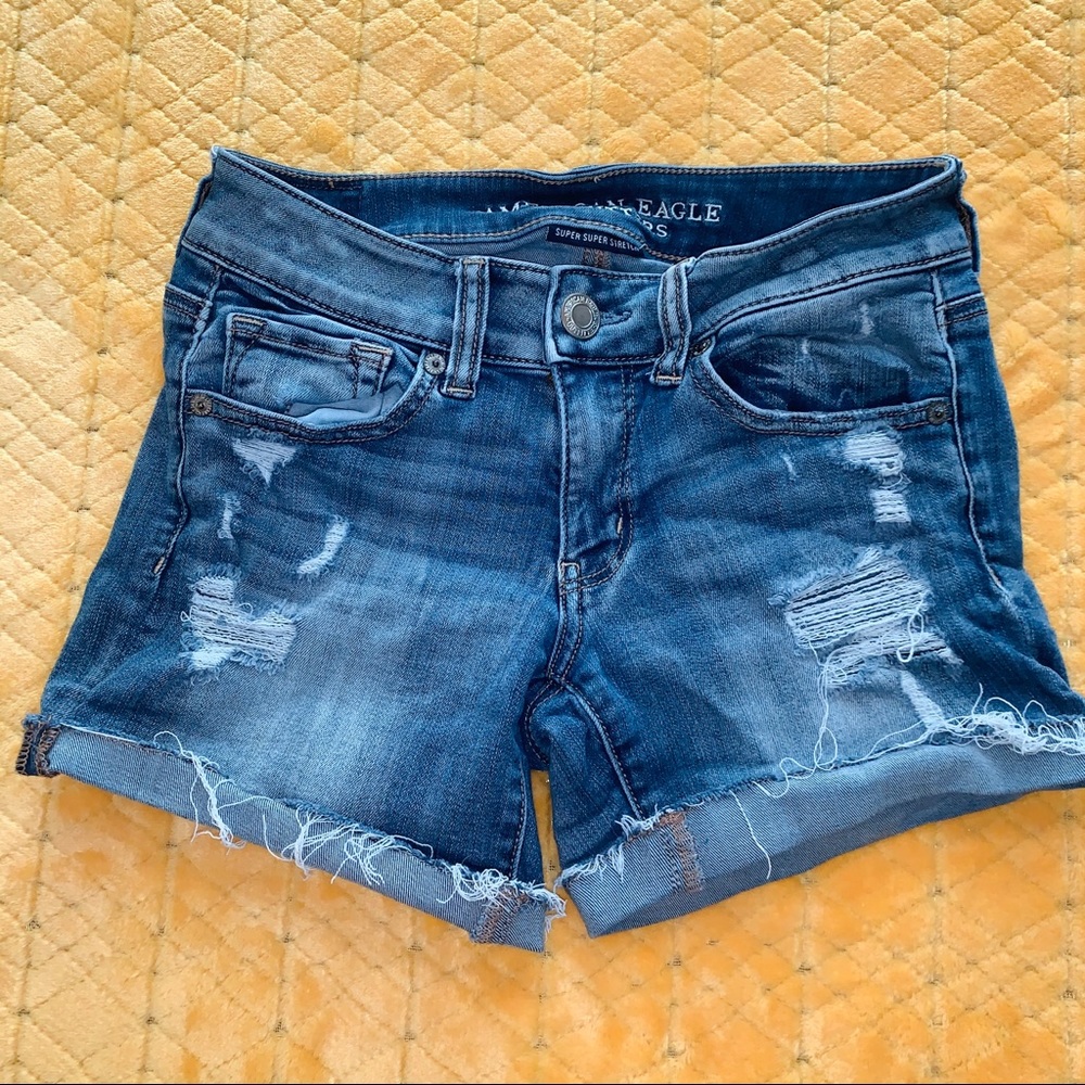 High waisted American Eagle super stretchy shorts. - Picture 6 of 7